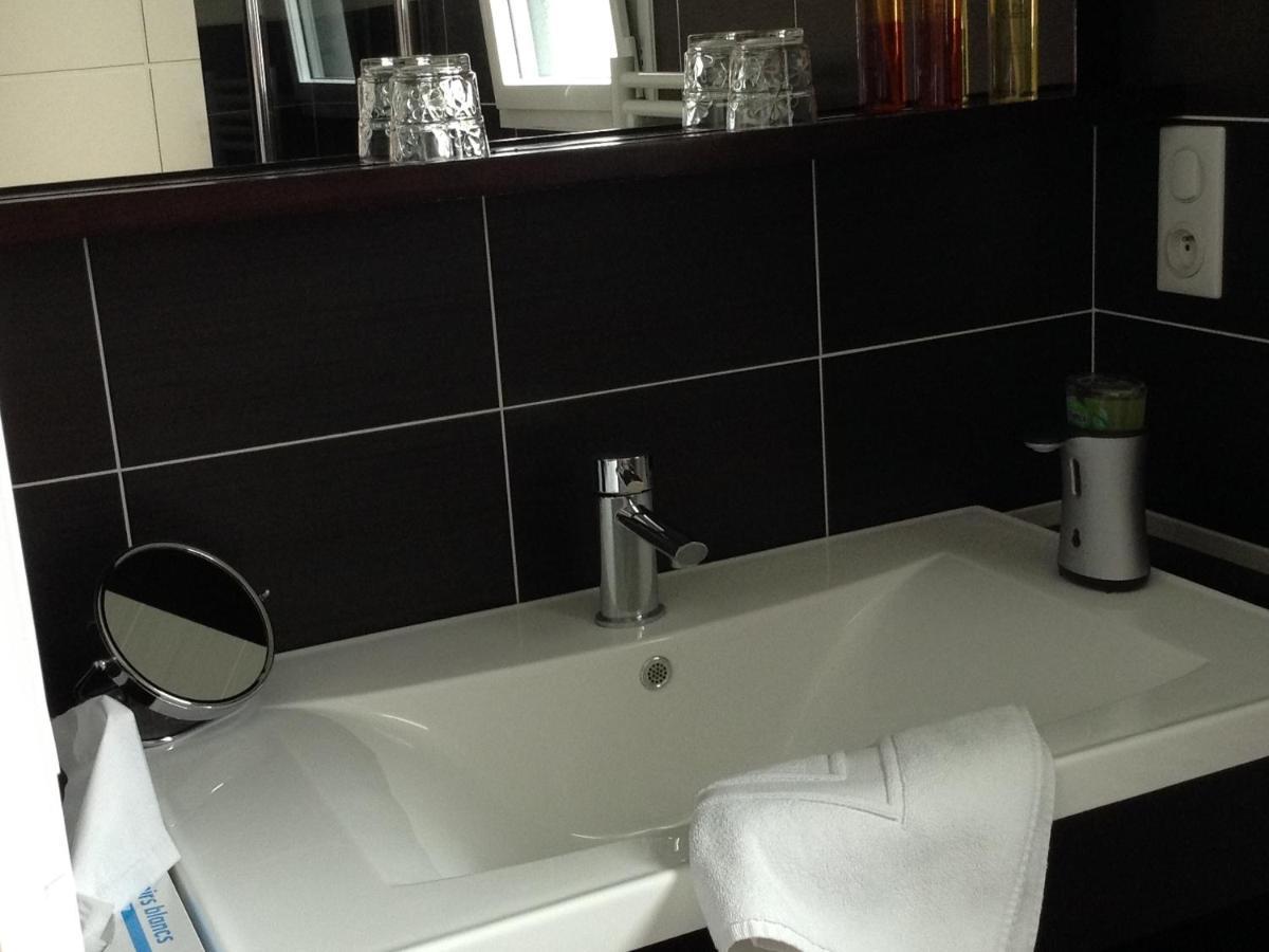Au Pre Carre Hotell Plumergat Rum bild